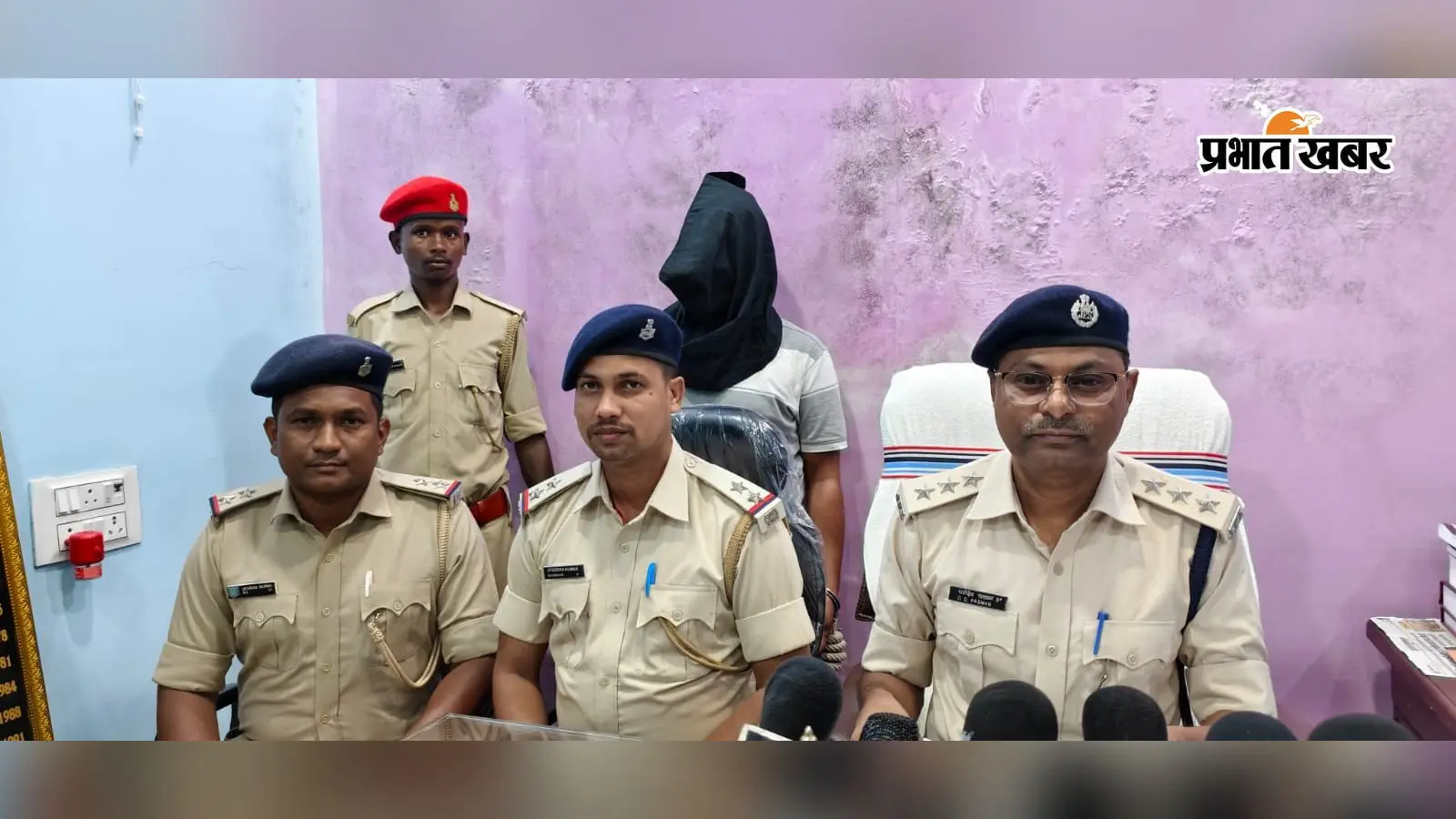 कोलेबिरा में मारपीट और स्कूटी तोड़ने का आरोप, प्राथमिकी अभियुक्त गिरफ्तार