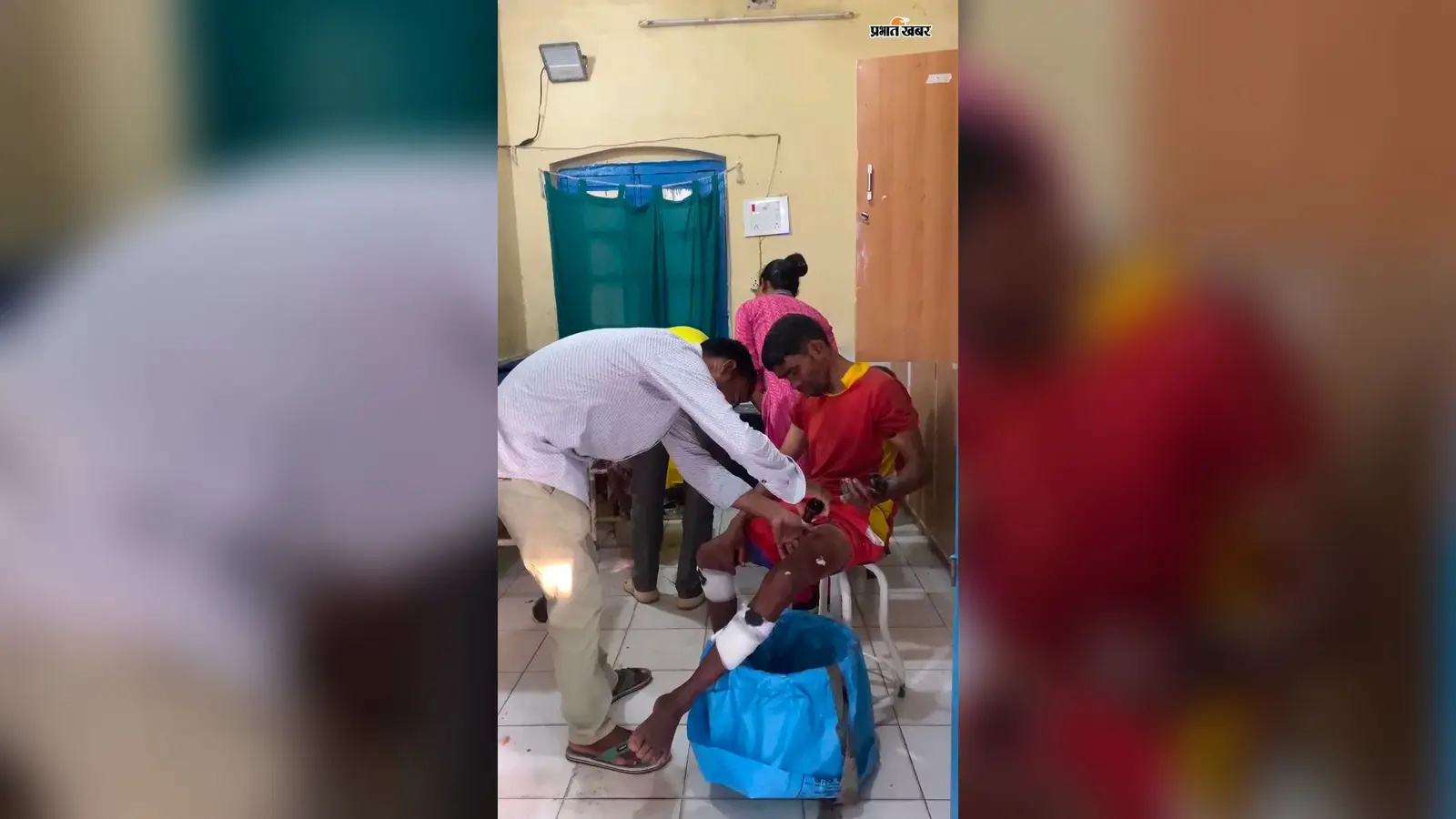 धान की फसल देखने गए थे दो किसान, अचानक सामने आ गया जंगली सुअर और फिर…