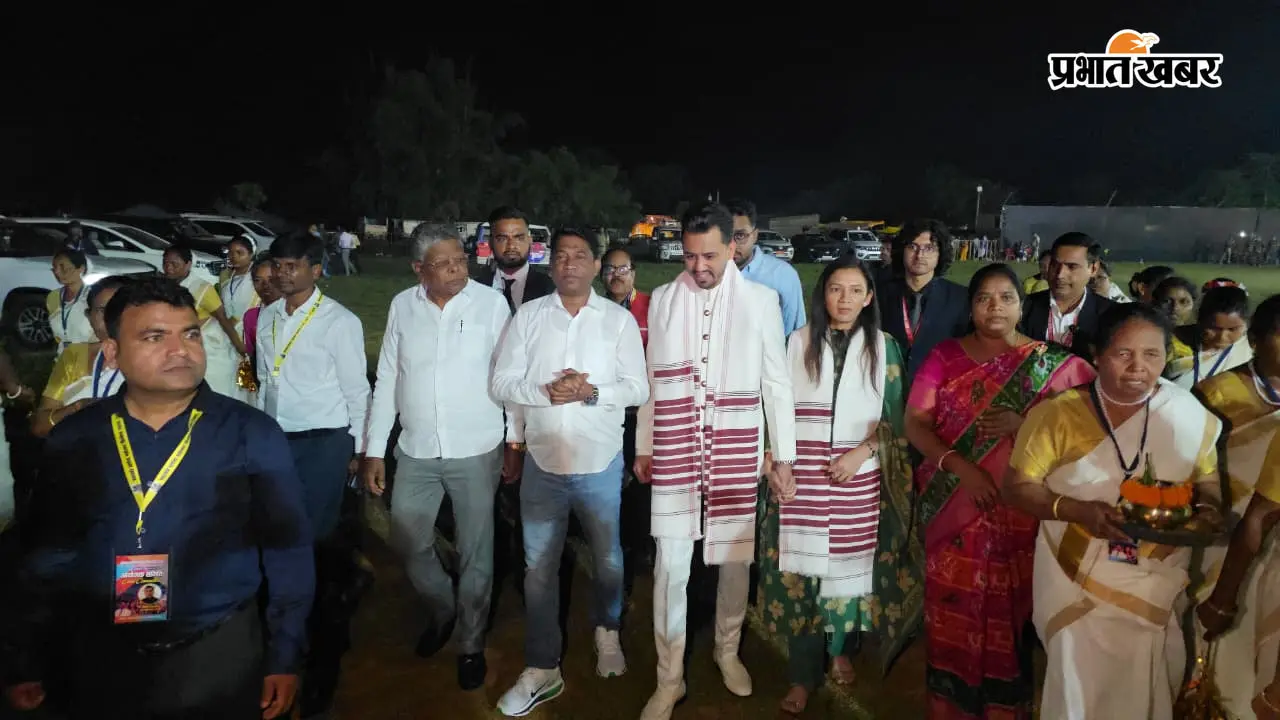 मतरामेटा में तीन दिवसीय झारखंड प्रार्थना महोत्सव में उमड़ी श्रद्धालुओं की भीड़