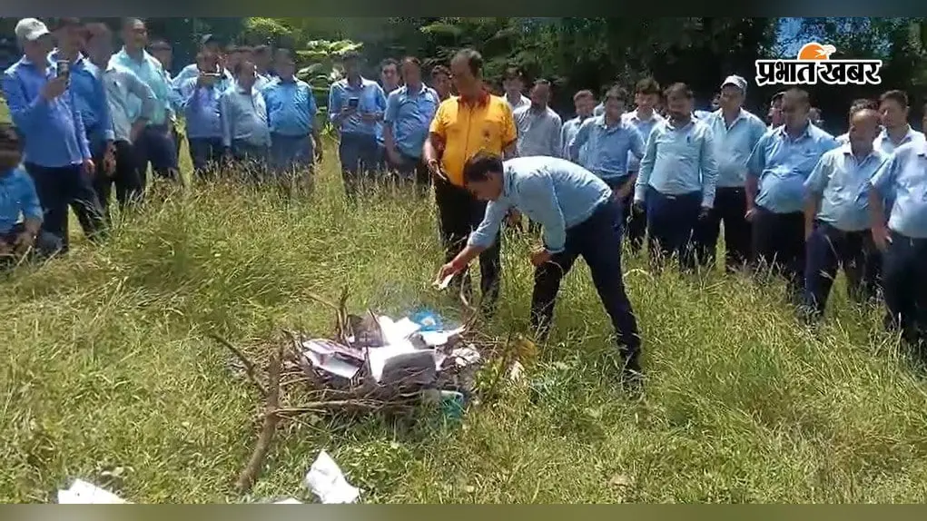चलती ट्रेन में आग लगने की आपदा से निपटने के लिए लोको पायलटों को दी गई विशेष ट्रेनिंग