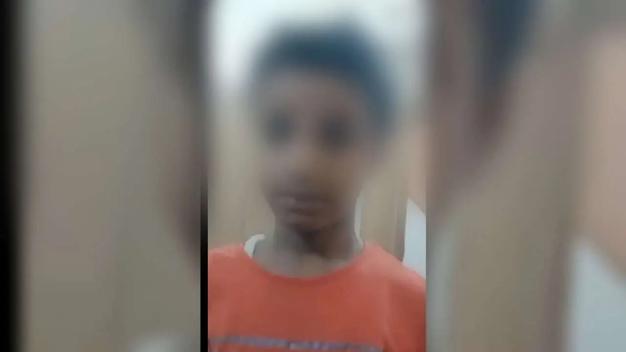 देवघर का बच्चा परिवार से बिछड़कर दिल्ली के बाल आश्रम पहुंचा, बाबा मंदिर के आसपास बताता है अपना घर; परिवार की तलाश