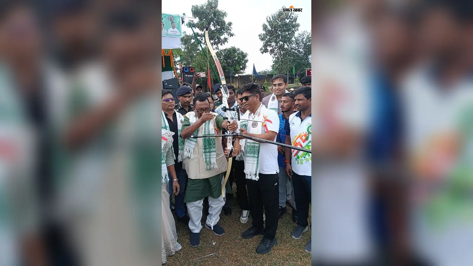 WATCH VIDEO:दुमका में जूनियर तीरंदाजों का जमावड़ा, राज्य प्रतियोगिता शुरू