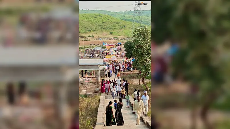 Watch Video : 24 साल से चली आ रही जिउतिया मेले की परंपरा, बाबा रक्सैल राज के दरबार में उमड़ा श्रद्धालुओं का सैलाब