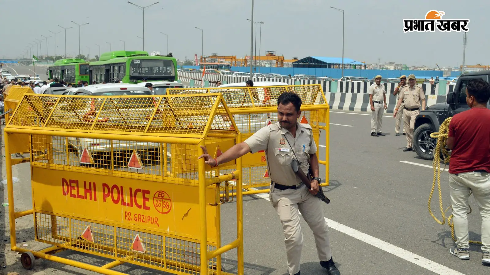 LIVE: INDIA ब्लॉक का मार्च आज, संसद मार्ग से चुनाव आयोग तक कड़ी सुरक्षा