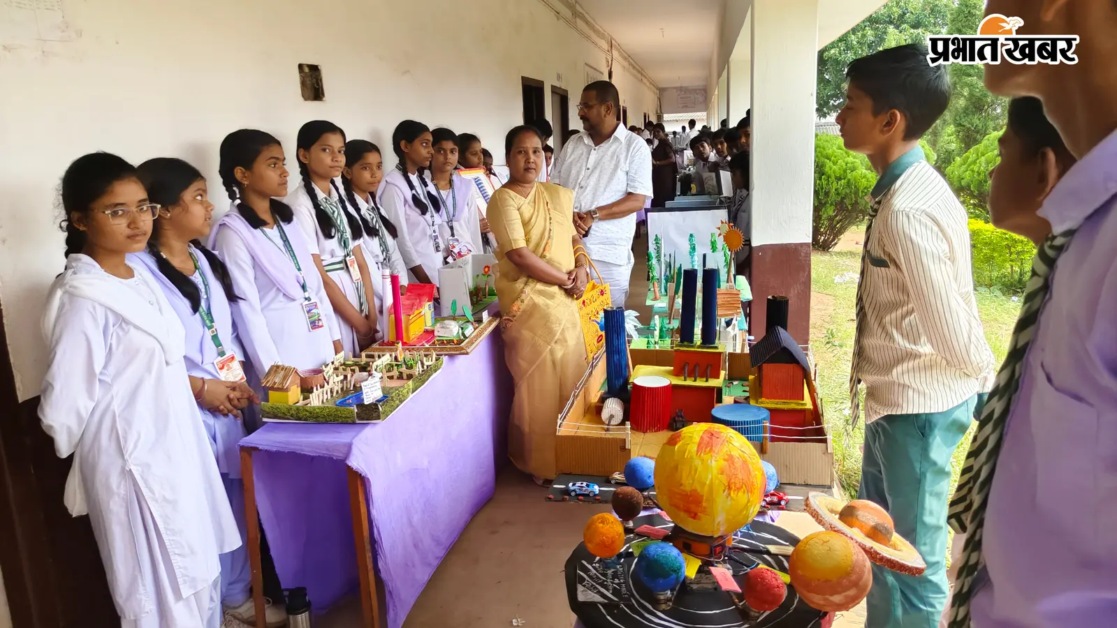 सौर ऊर्जा से स्मार्ट सिटी तक, पालोजोरी में बच्चों का नवाचार