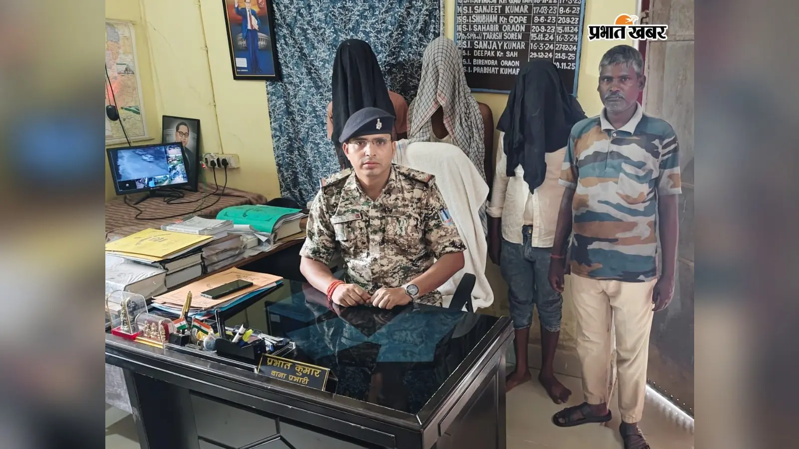 देवघर:तकनीकी सूचना से खुला टेंपो चोरी का राज, तीन आरोपी गिरफ्तार