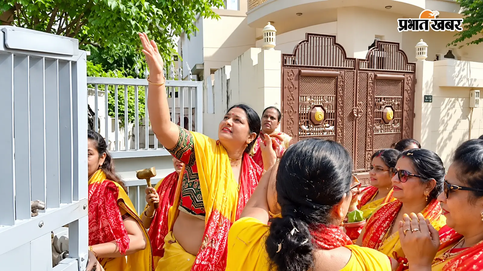 CEC ज्ञानेश कुमार के आगरा स्थित पैतृक आवास का गंगाजल से शुद्धीकरण, कांग्रेस बोली- सद्बुद्धि के लिए यज्ञ होना चाहिए