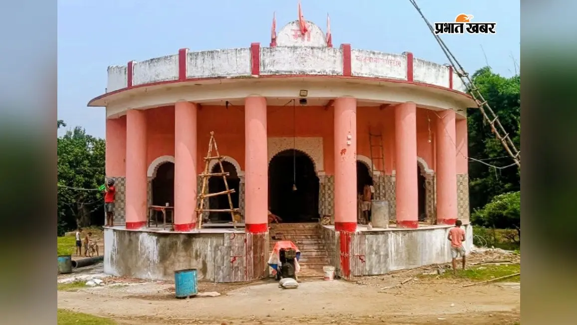 बारकोप में 1200 साल पुरानी दुर्गापूजा, कुलदेवी के रूप में पूजी जाती है माता