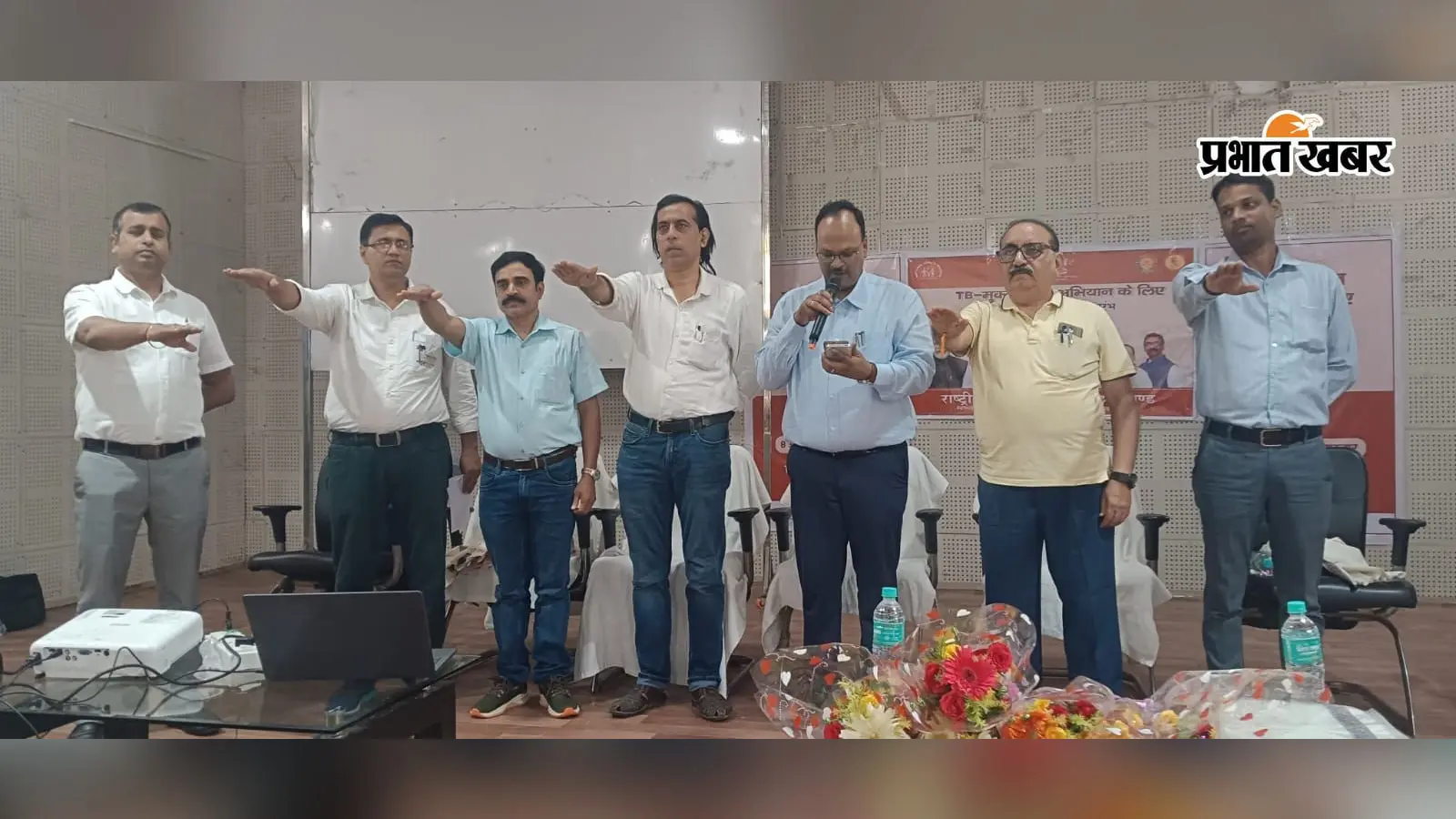 जामताड़ा में टीबी के खिलाफ जंग तेज, 14 टीबी चैंपियनों का सम्मान