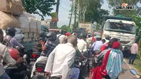 Watch Video : लाहरा चौक से ब्लॉक चौक तक भीषण जाम, घंटों फंसे वाहन, स्कूली बच्चों और राहगीरों की बढ़ी परेशानी