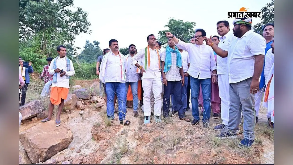 बस्तर के बोधघाट बांध परियोजना पर सुखदेव भगत ने उठाये सवाल, कहा- आदिवासियों की जमीन छीनकर किसका विकास?