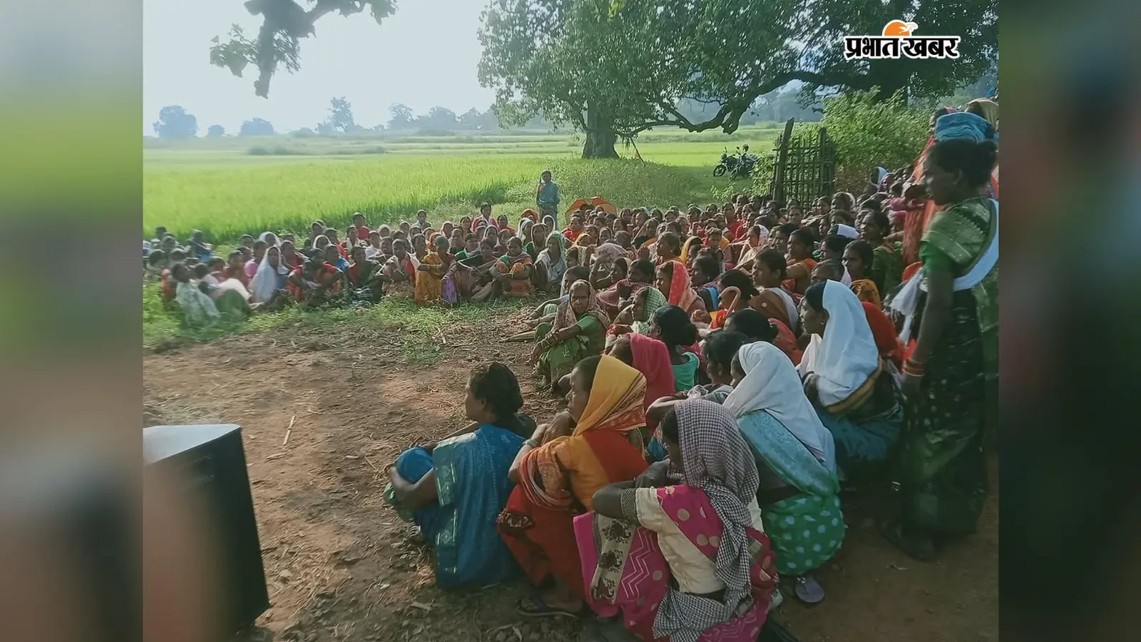 Watch Video: 26 दिनों बाद ग्रामीणों का आंदोलन समाप्त, मांगों पर मिला आश्वासन