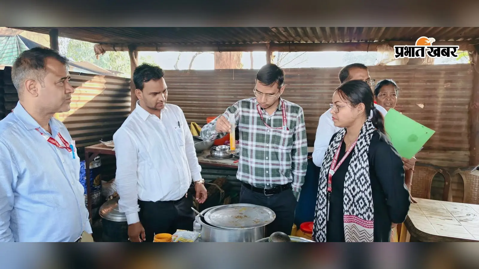 नवरात्र से पहले कोलेबिरा में होटलों और दुकानों की जांच, साफ-सफाई पर जोर
