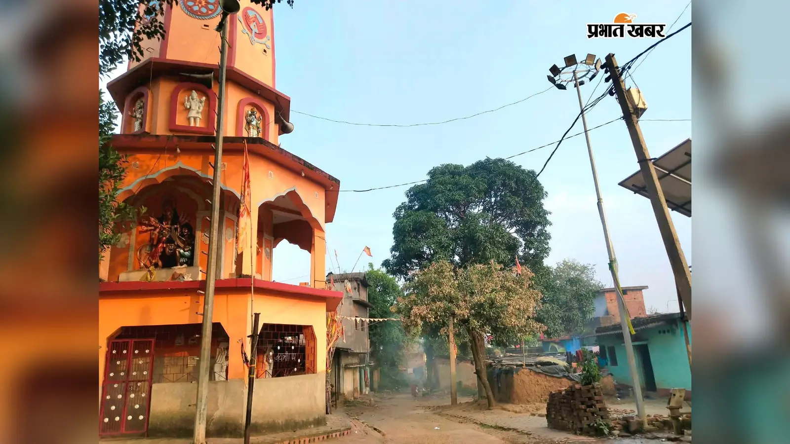 दुर्गा पूजा से पहले खराब मिनी मास्ट लाइटें दुरुस्त कराने की मांग, लाखों की लागत से लगी प्रकाश व्यवस्था बेकार