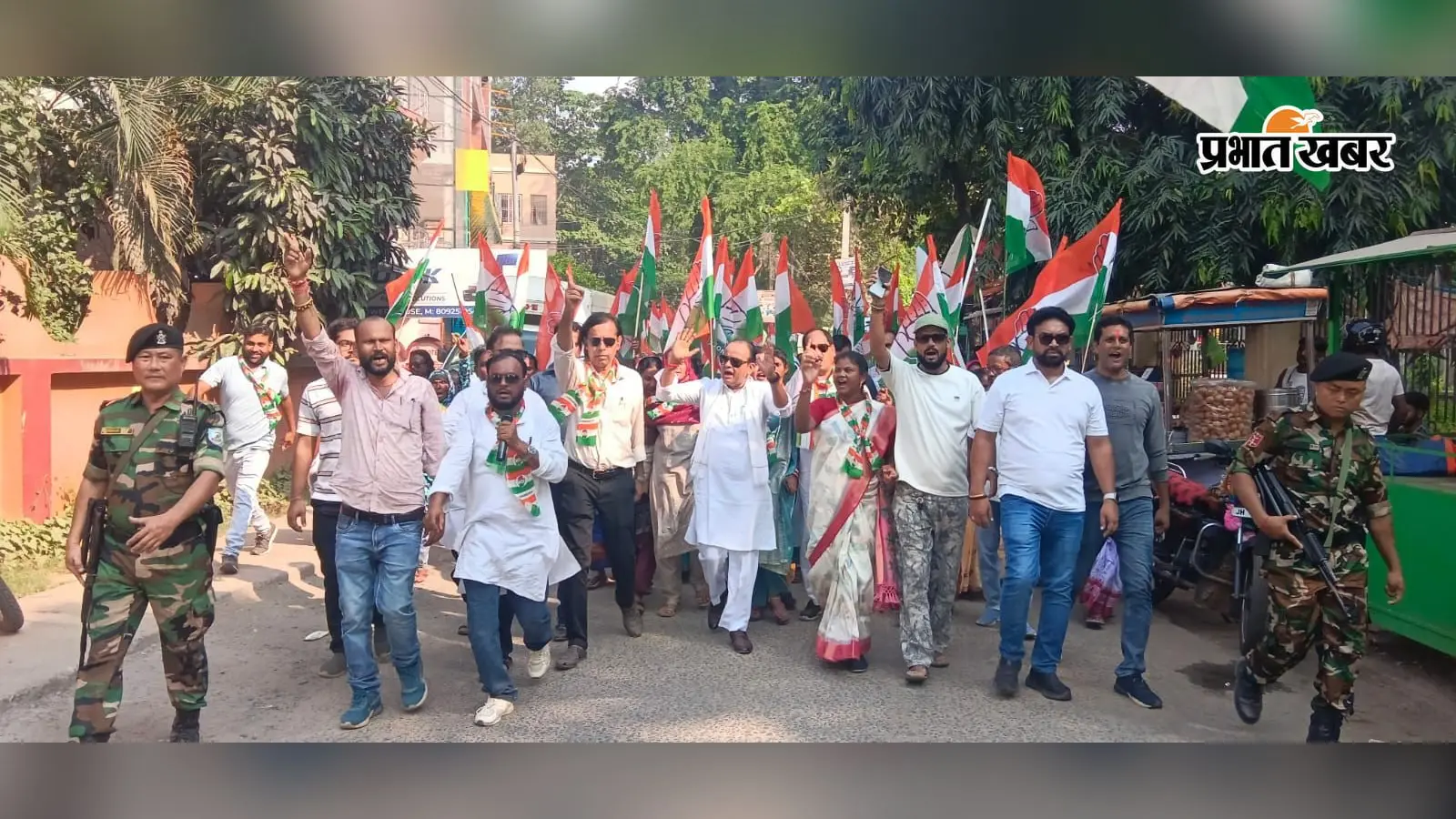 जामताड़ा की सड़कों पर उतरे इरफान अंसारी, केंद्र सरकार और मुख्य चुनाव आयुक्त के खिलाफ खोला मोर्चा