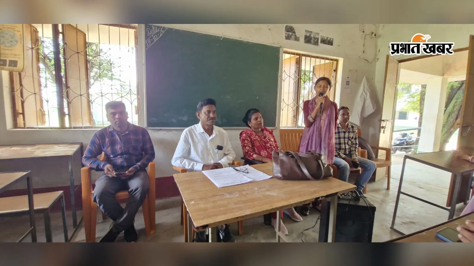 शिक्षकों की बायोमेट्रिक हाजिरी 100% अनिवार्य, 11 बजे तक पोर्टल पर अपलोड करें छात्रों की उपस्थिति