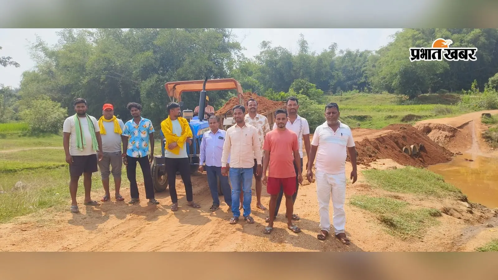 Watch Video: प्रशासनिक उदासीनता पर भारी पड़ी जनभावना: गिरिडीह में इस सामाजिक कार्यकर्ता ने खुद के खर्च से बनाई पुलिया