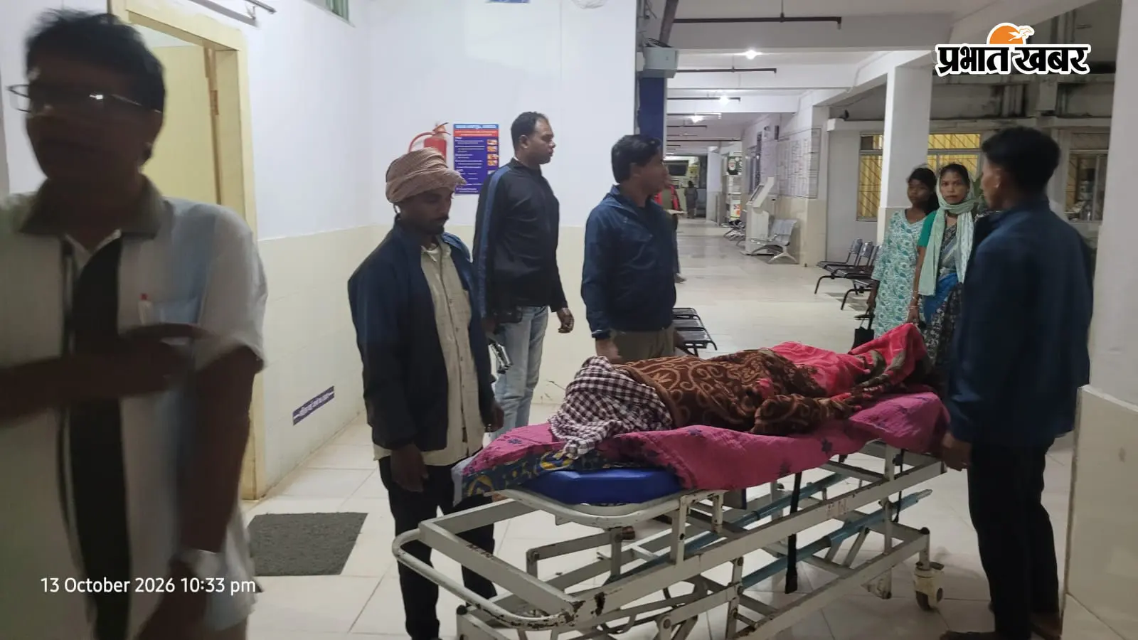 सिमडेगा में रात 11 बजे तक अस्पतालों का निरीक्षण, ड्यूटी से गायब नहीं मिले स्वास्थ्यकर्मी