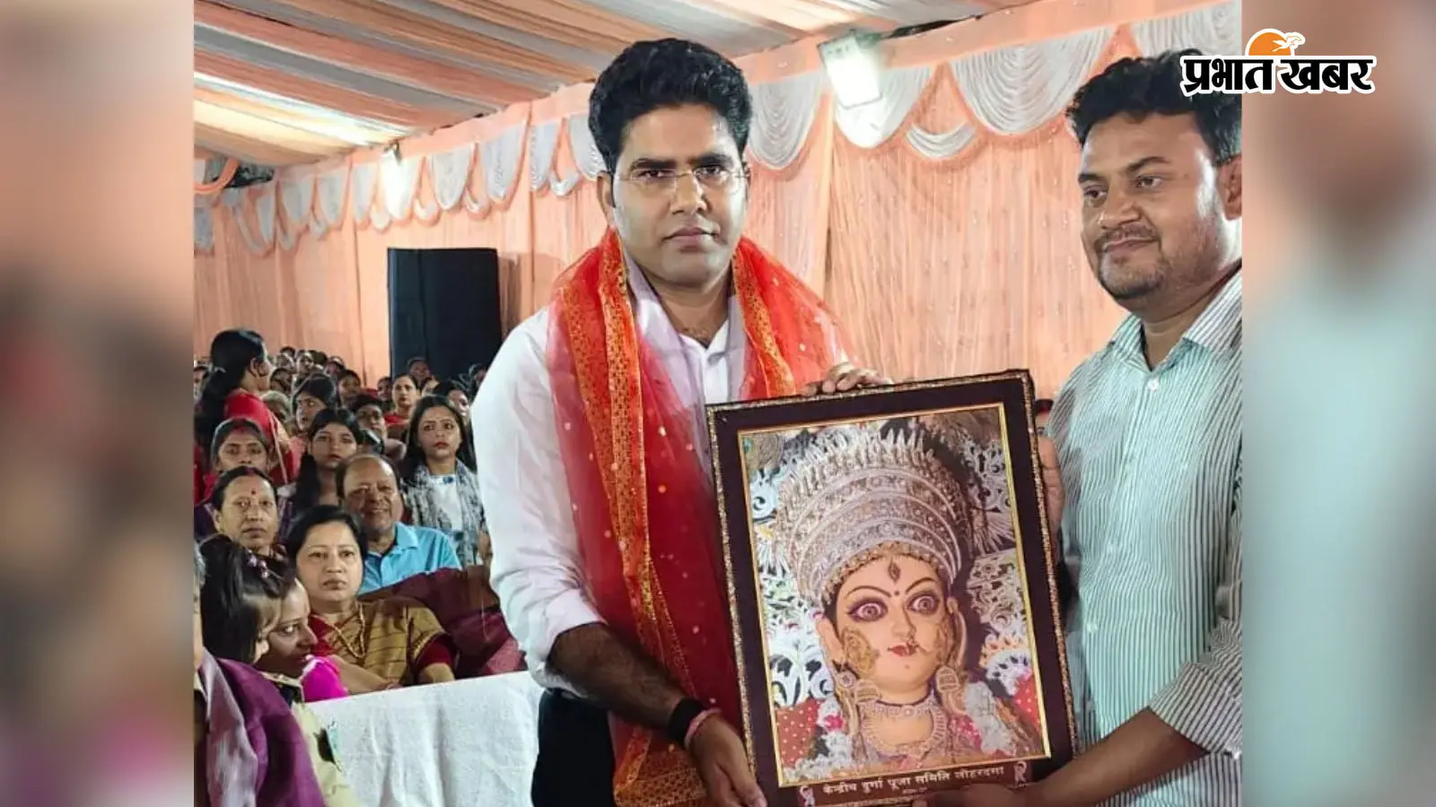 लोहरदगा में रामलीला देखने उमड़ी श्रद्धालुओं की भीड़, राम वनवास से भरत मिलाप तक के प्रसंगों ने किया भावुक