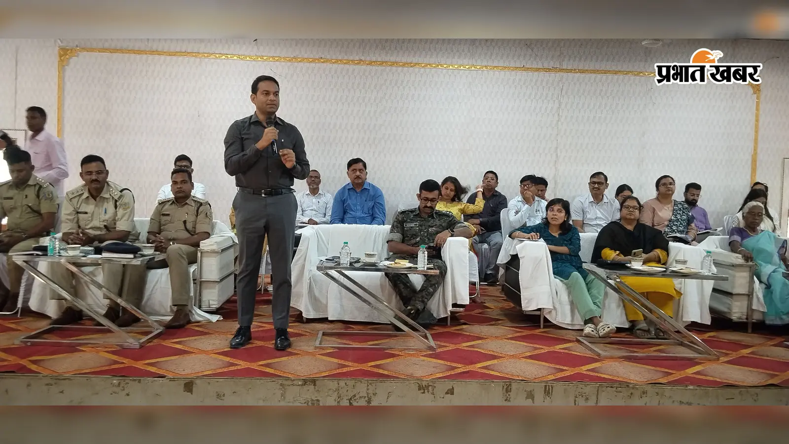 दुर्गा पूजा में डीजे नहीं बजाने की अपील, खूंटी प्रशासन ने पंडालों में CCTV लगाने को कहा
