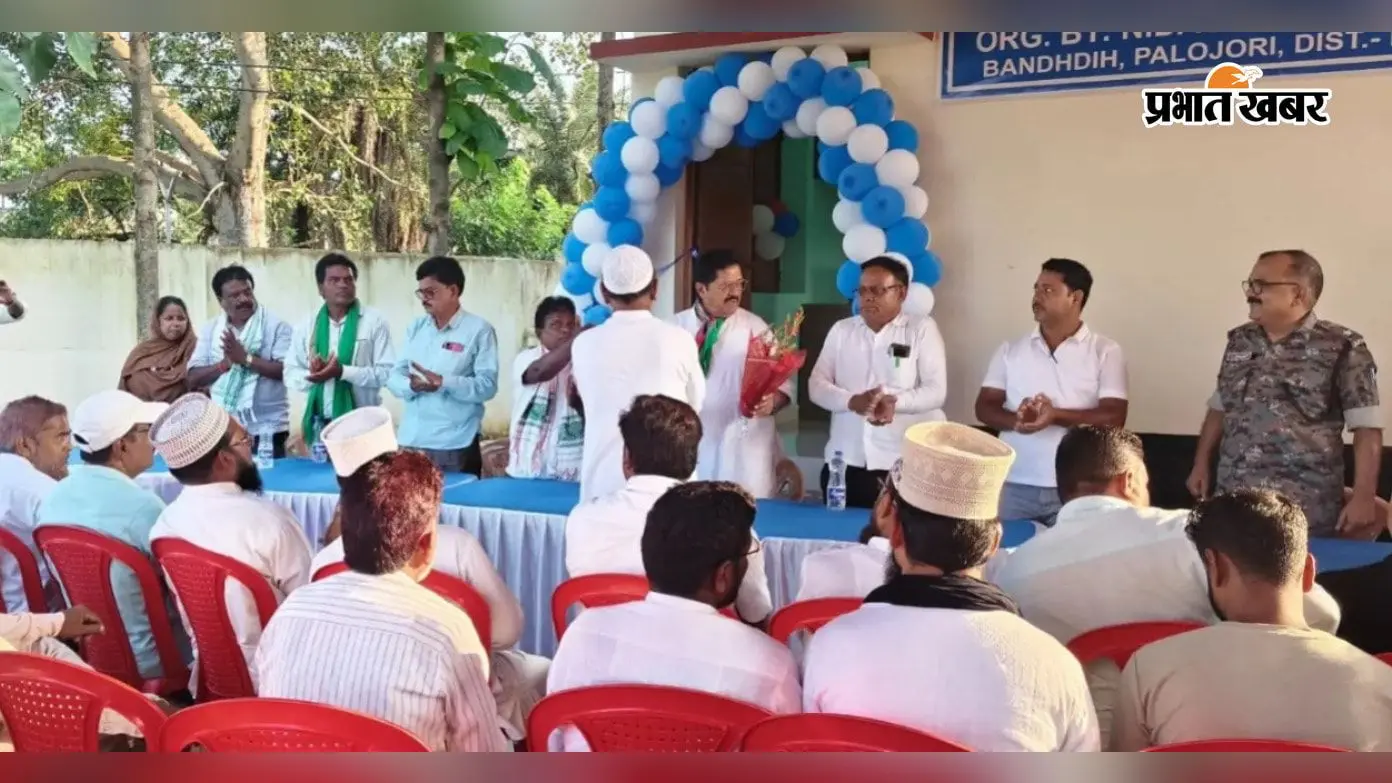 मदरसा निदाउल इस्लाम में डिजिटल शिक्षा की नई शुरुआत, 11 कंप्यूटर से संवरेंगे बच्चों के सपने