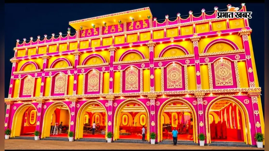 अमड़ापाड़ा में 35 लाख से सजा मां दुर्गा का दरबार, 12,500 वर्गफीट में पांच मंजिला महलनुमा पंडाल ने मोहा मन