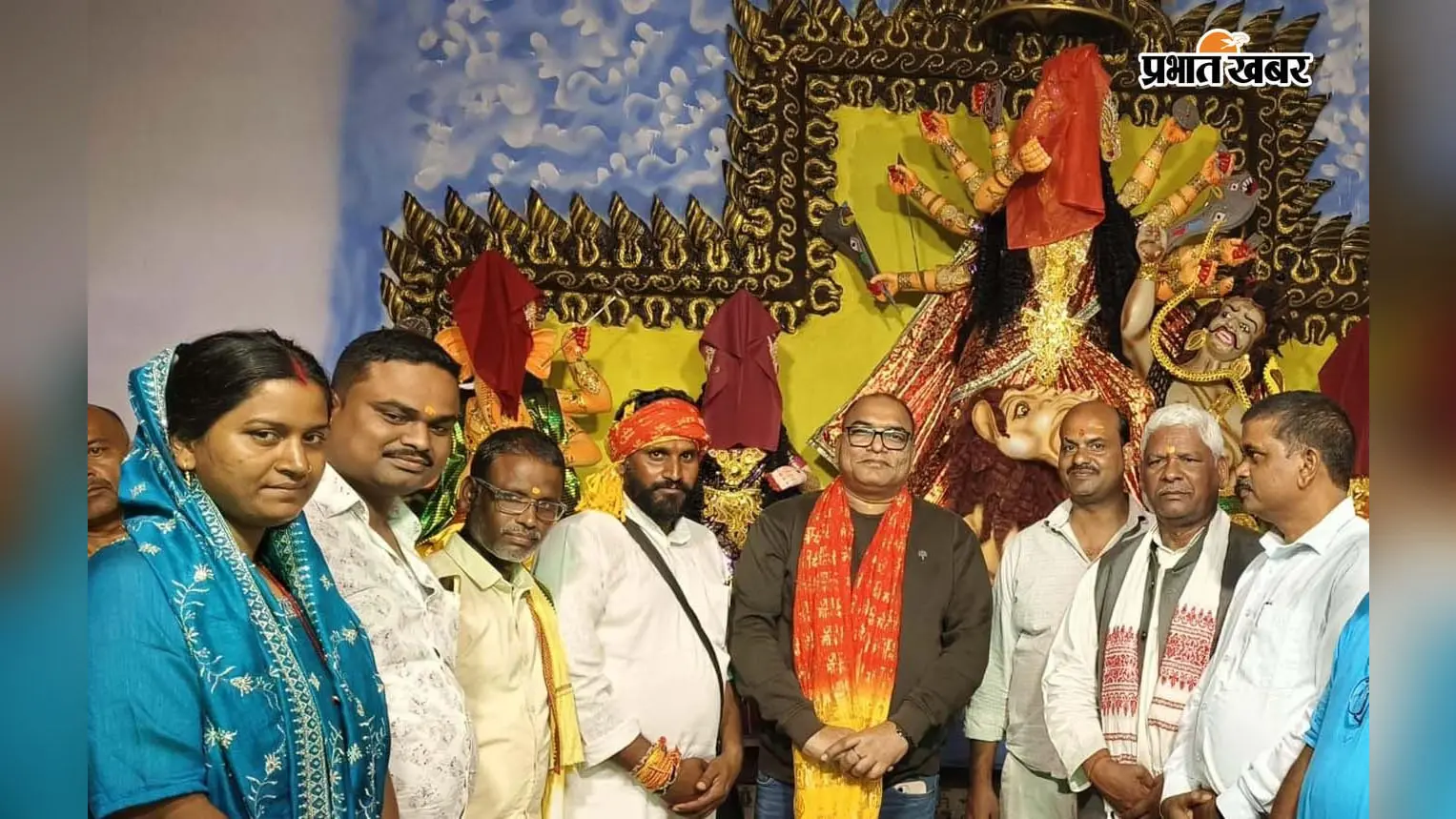 दुर्गा पूजा में सुरक्षा से समझौता नहीं, पत्थलगड्डा के पूजा पंडालों का एसडीओ ने किया निरीक्षण