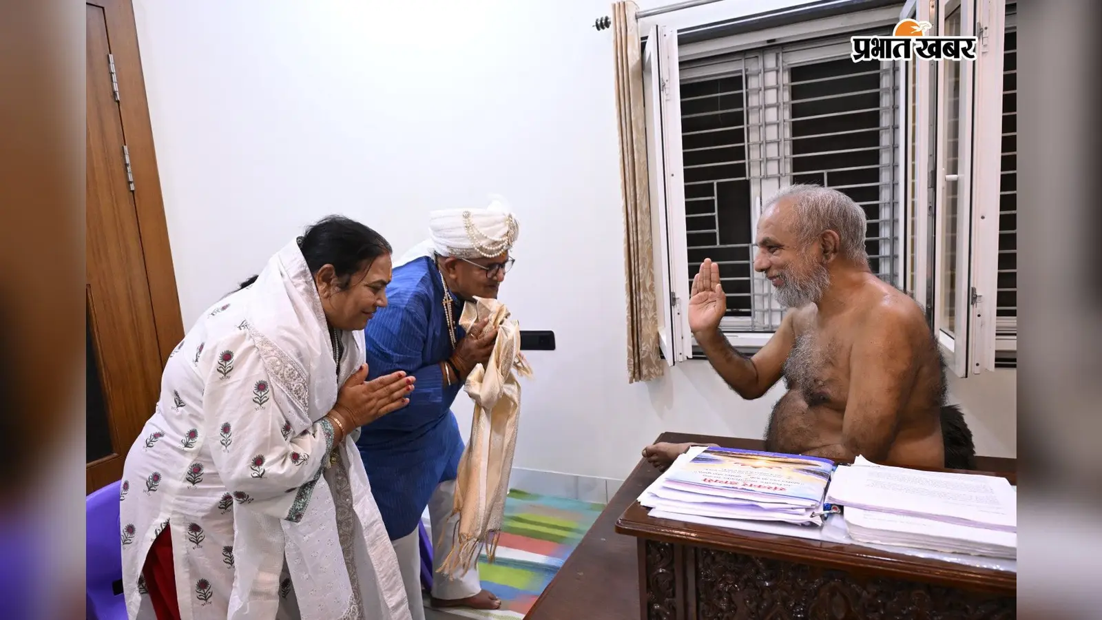 झारखंड के मधुबन पहुंचे पंजाब के राज्यपाल गुलाब चंद कटारिया, मुनि प्रमाणसागर से की मुलाकात