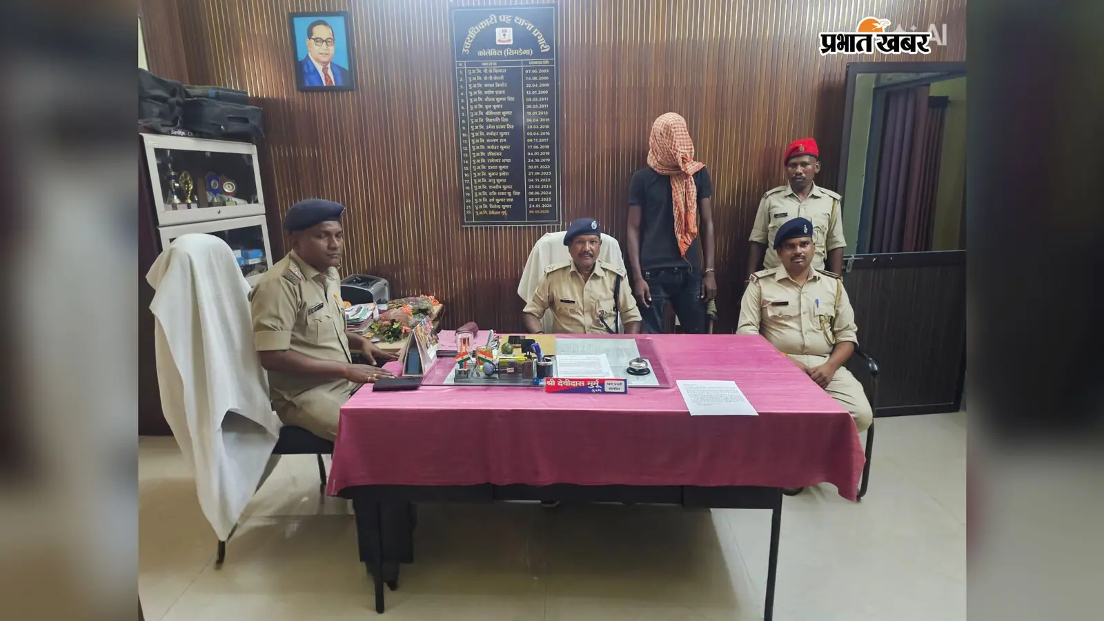 सूमो में बंधे मिले 4 गौवंशीय पशु, फरार आरोपी तक ऐसे पहुंची सिमडेगा पुलिस