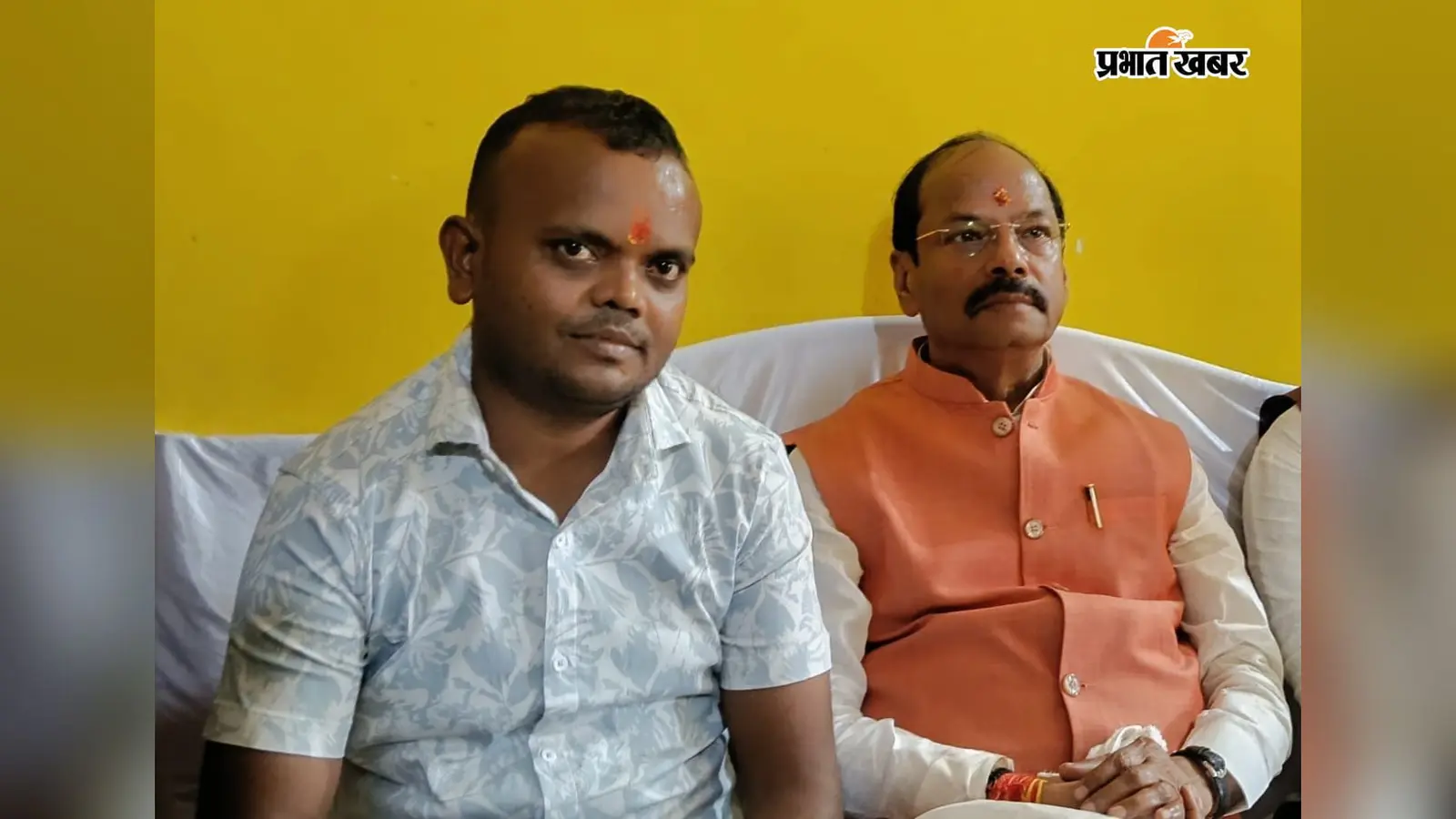 मांडू चट्टी पंचायत में ओबीसी आरक्षण की मांग, पूर्व मुख्यमंत्री रघुवर दास से मिले पंकज कुमार गुप्ता