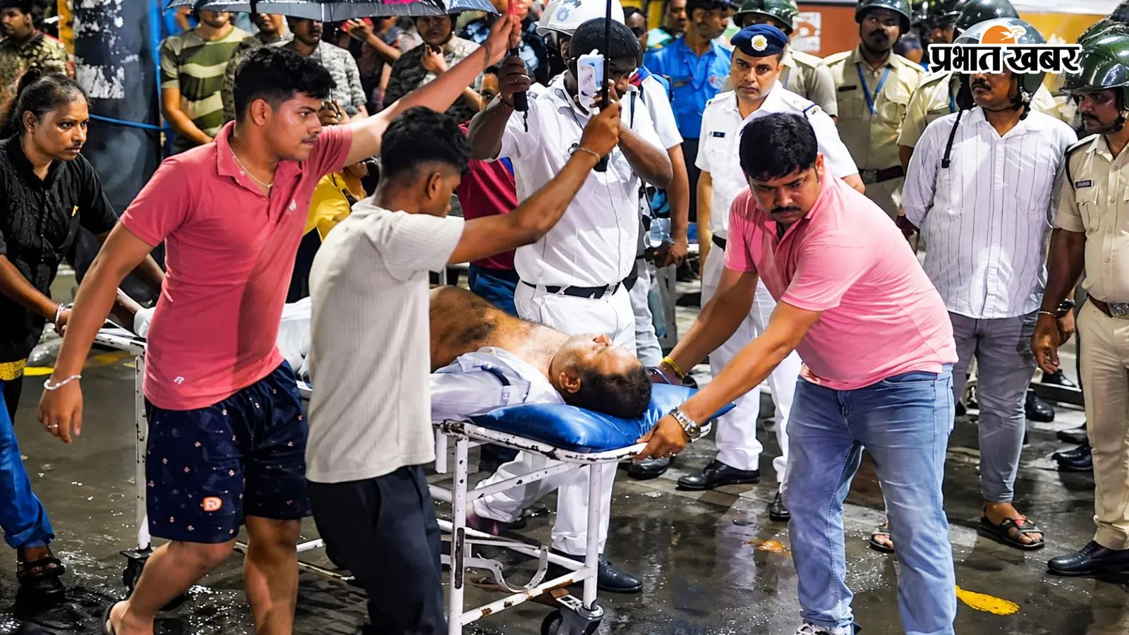 Kolkata Stampede LIVE: दुर्गा पूजा पंडाल में भगदड़ से 19 की मौत, हिरासत में 14 लोग, घायलों से मिलेंगे अमित शाह