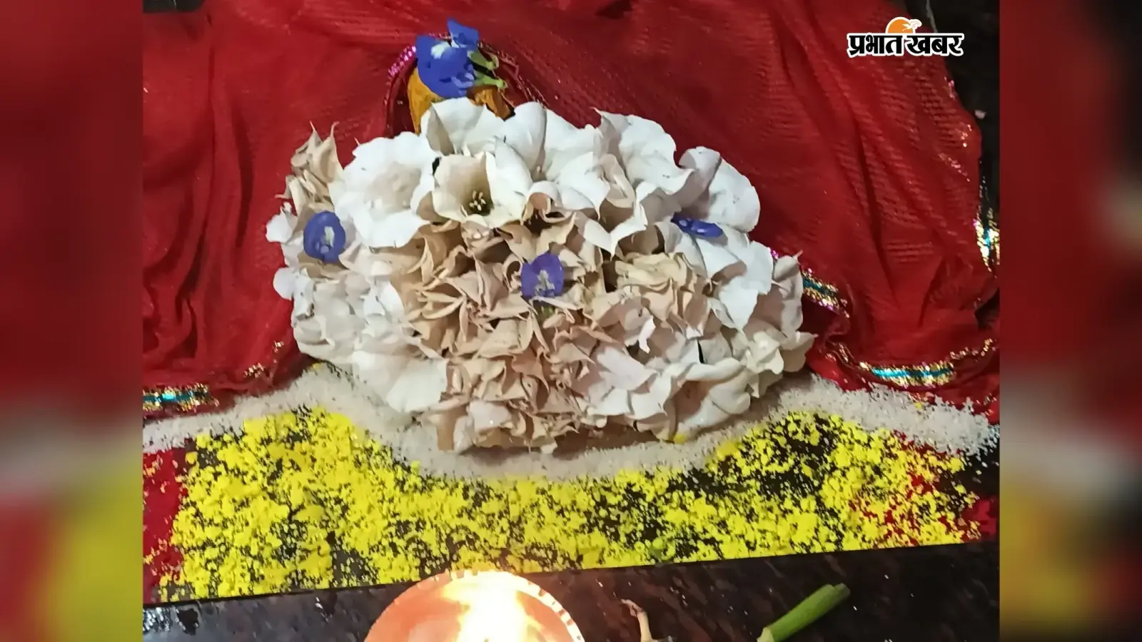 देवलेश्वर धाम में नवरात्र की अनोखी छटा, हर दिन नए स्वरूप में सज रहीं मां भगवती; बाबा भोलेनाथ का भी हो रहा भव्य शृंगार