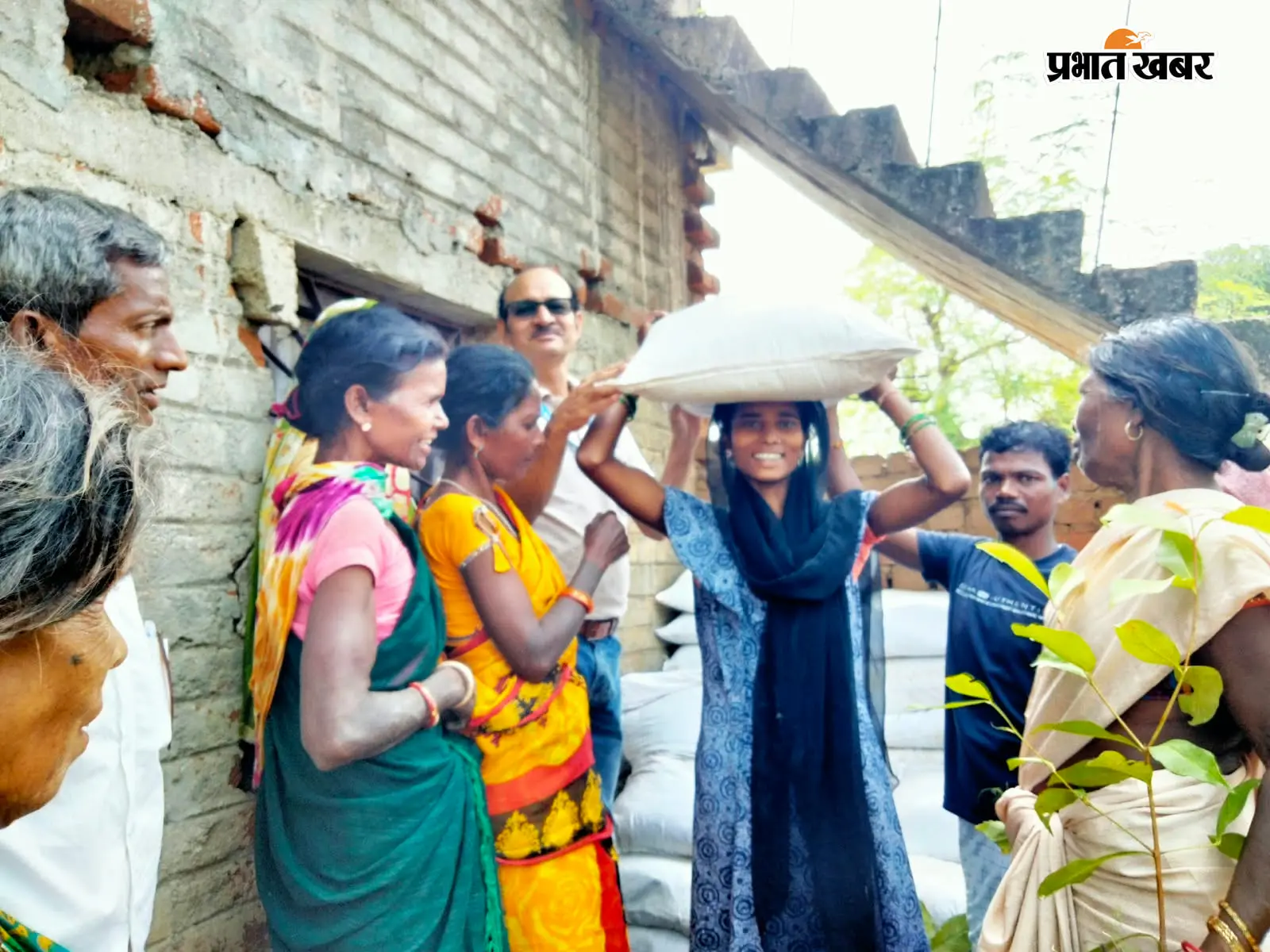 औषधीय पौधों की खेती से बढ़ेगी आदिवासी महिलाओं की आमदनी, पूसा के वैज्ञानिक दे रहे प्रशिक्षण | Prabhat Khabar Network