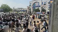 पटना : मौलाना मजहरुल हक यूनिवर्सिटी में सर्टिफिकेट के लिए हंगामा, अभ्यर्थियों ने मिठापुर में सड़क किया जाम