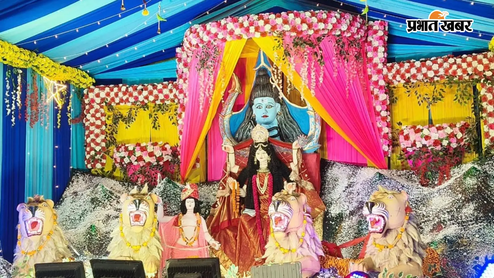 Bihta Maa Durga Darshan : बिहटा में दुर्गापूजा की धूम है. बड़ी देवी से गुलटेरा बाजार तक कई जगह मां दुर्गा की प्रतिमाएं स्थापित की गई हैं. जानें प्रमुख पूजा स्थलों के नाम.