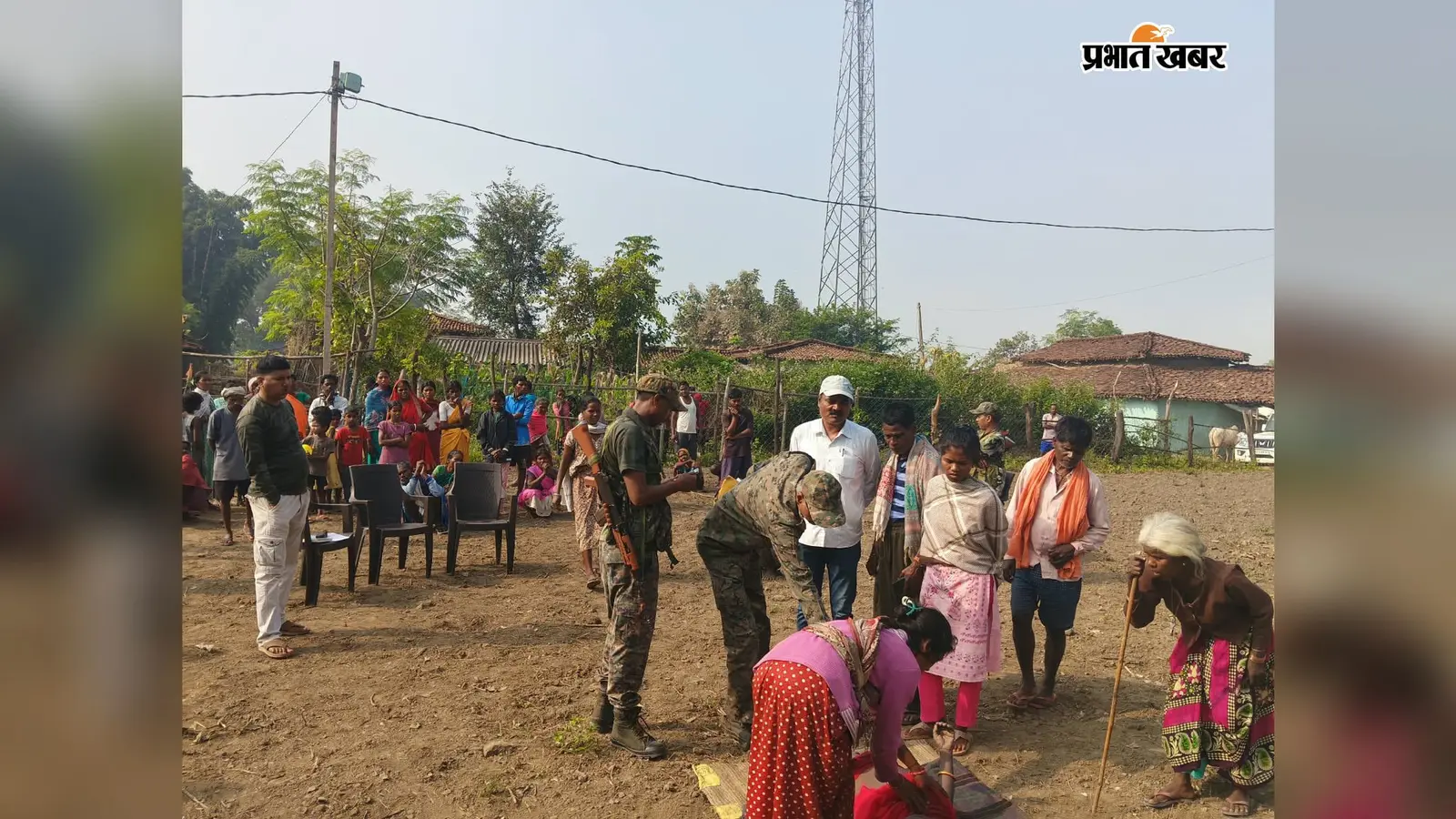 Gumla : रातभर घर नहीं लौटी महिला, सुबह कुएं में मिला शव, तौलिया और खैनी का प्लास्टिक बना अहम सुराग