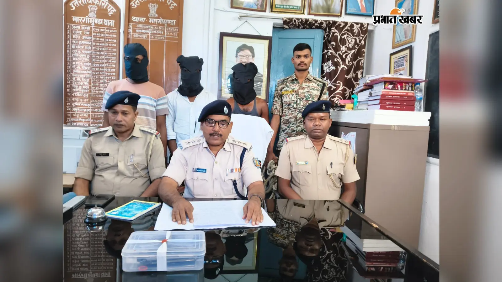 देवघर:मछली लेने जा रहे पिकअप चालक को पिस्टल दिखा लूटने की कोशिश,3 गिरफ्तार