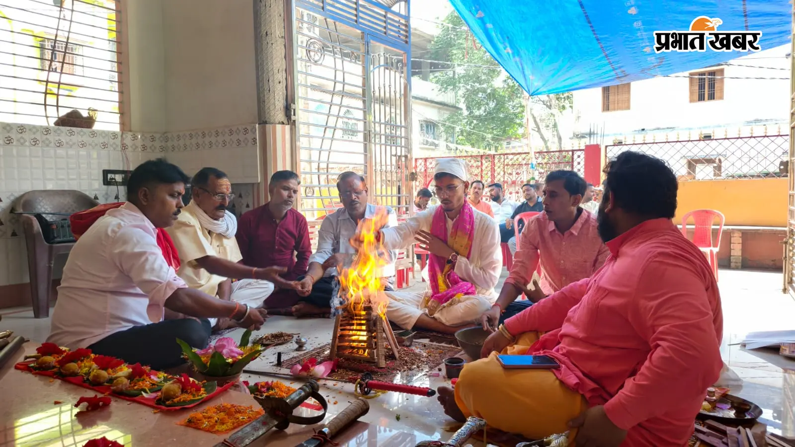 पाकुड़ में सत्य सनातन संस्था का शस्त्र पूजन: हनुमान मंदिर परिसर में गूंजे वैदिक मंत्र