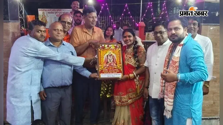स्टेशन काली मंदिर में तीन दिवसीय डांडिया उत्सव संपन्न, सुनीता मगधिया बनीं विजेता