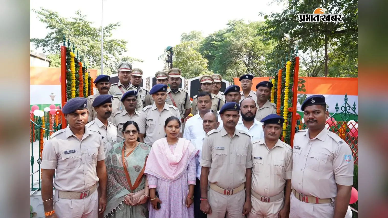 बोकारो में पुलिस संस्मरण दिवस पर शहीद जवानों को नमन, परिजनों को बुलाकर किया गया सम्मानित