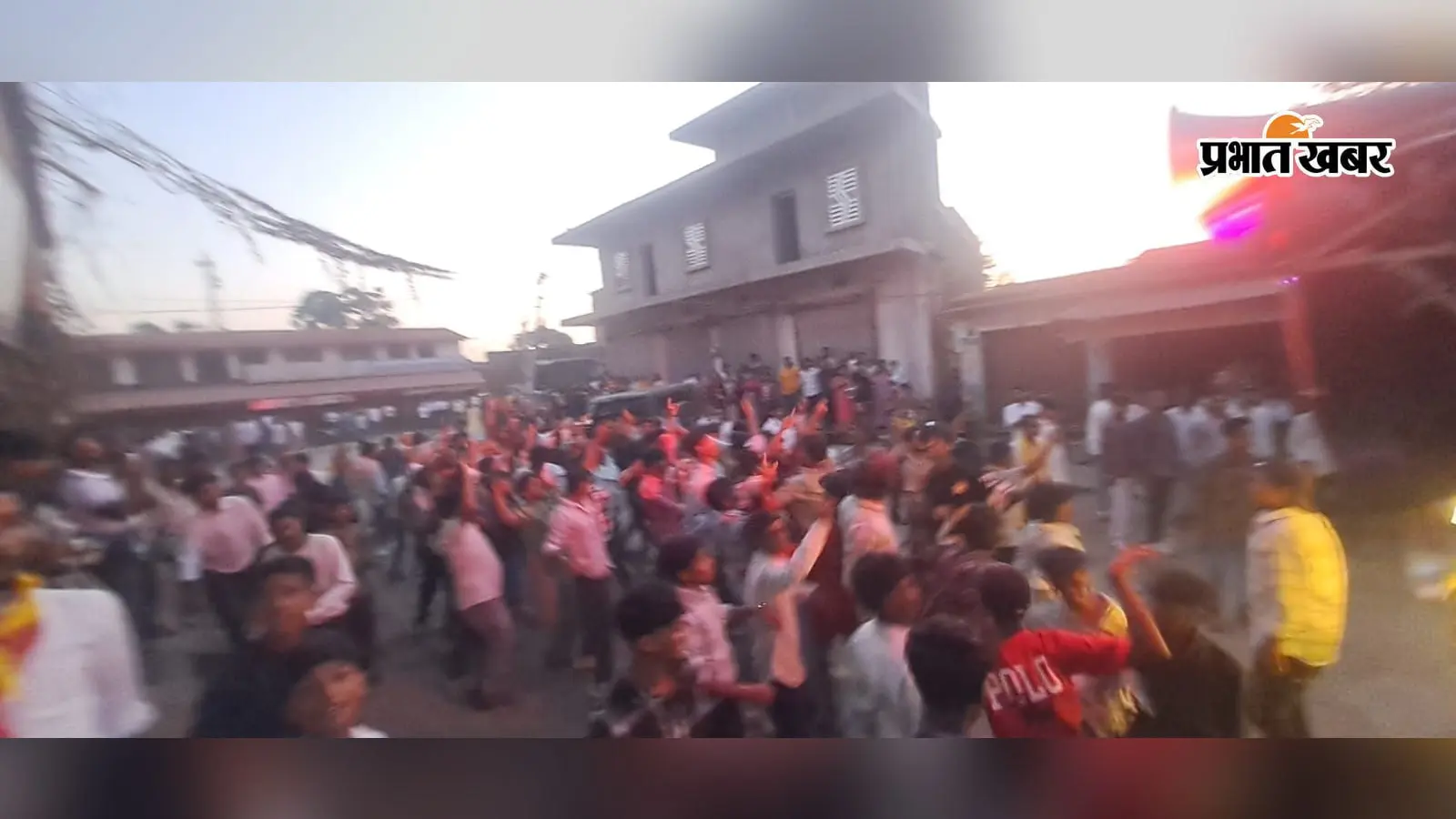शहर से गांव तक मां दुर्गा की विदाई, कुड़ू में पुलिस की निगरानी में संपन्न हुआ विसर्जन
