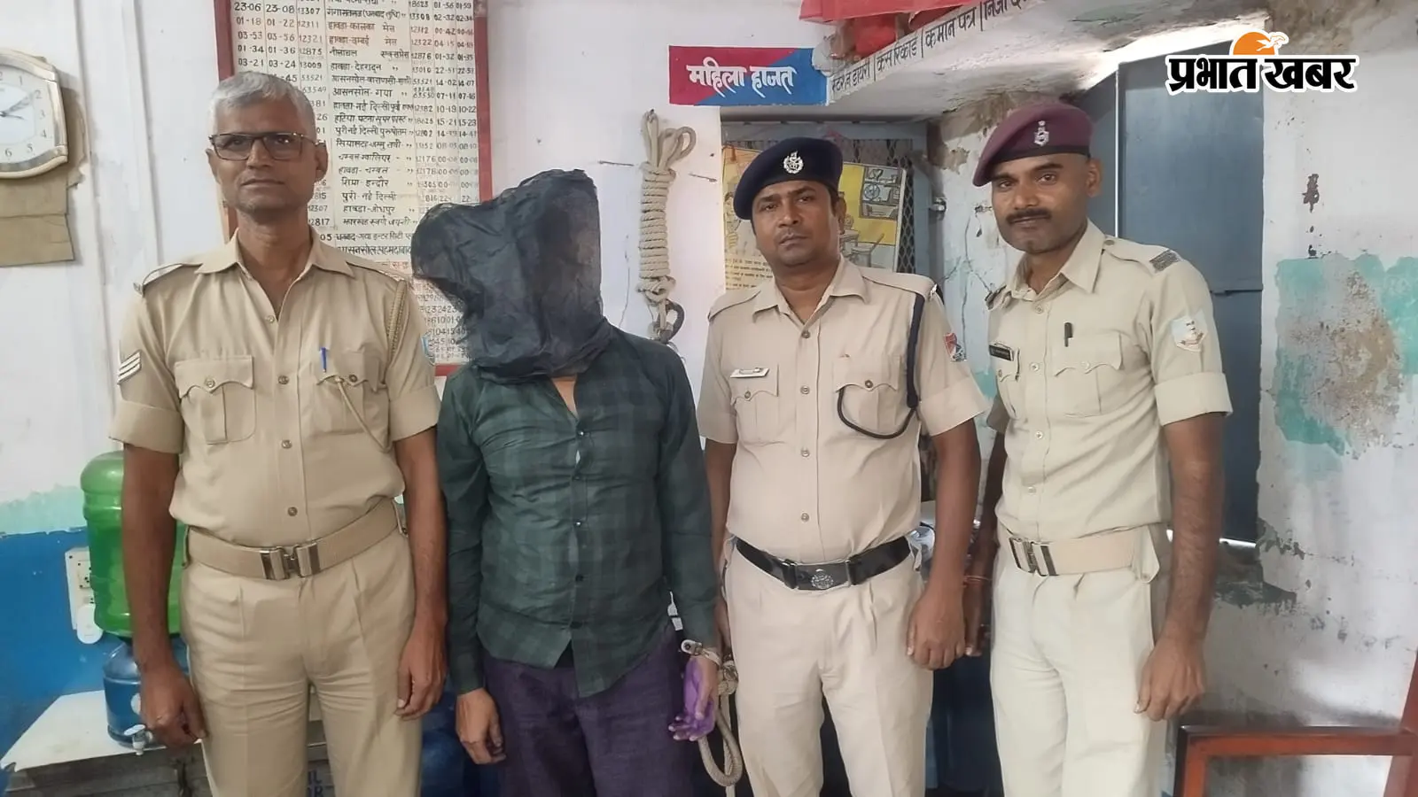 Watch Video: जनशताब्दी एक्सप्रेस में महिला से मोबाइल छिनतई, आरोपी गिरफ्तार