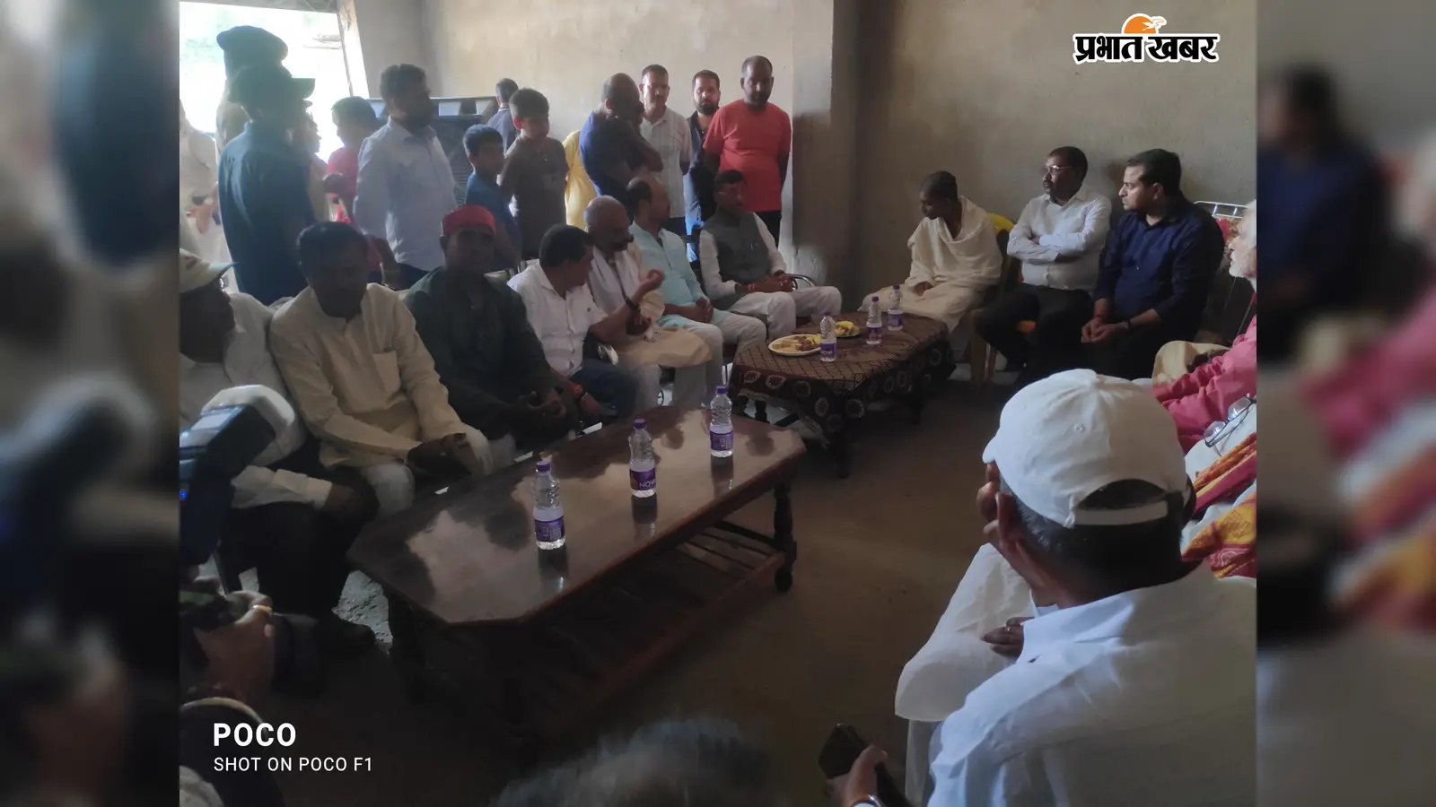 Mohammadganj News: रक्षा राज्य मंत्री संजय सेठ ने दिवंगत मुन्ना सिंह के परिजनों से की मुलाकात, मदद का दिया आश्वासन