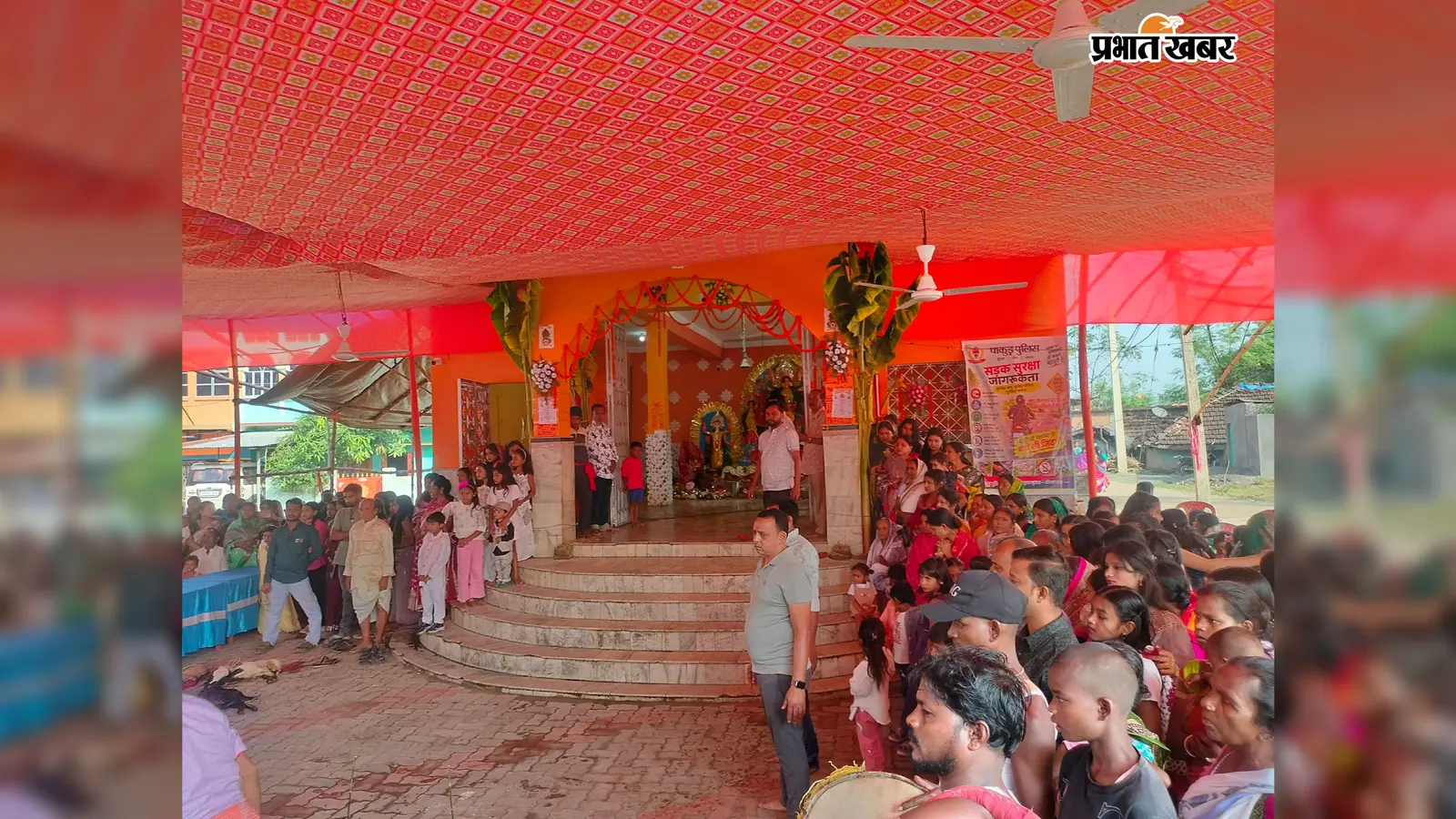 लिट्टीपाड़ा में सिंदूर खेला के साथ मां को दी गई विदाई, शुक्रवार को लगेगा मेला