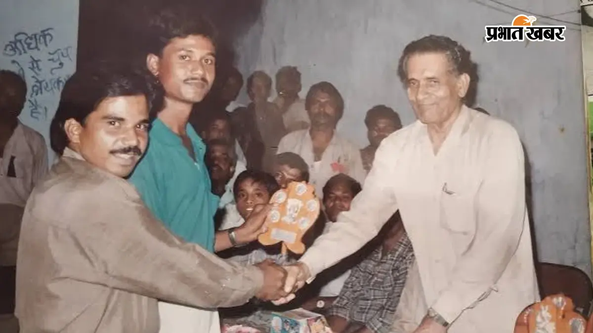 जब बेरमो में मजदूर सभा के लिए टमटम और भोपू मंगाया जाता था, जानें शफीक खान की कहानी