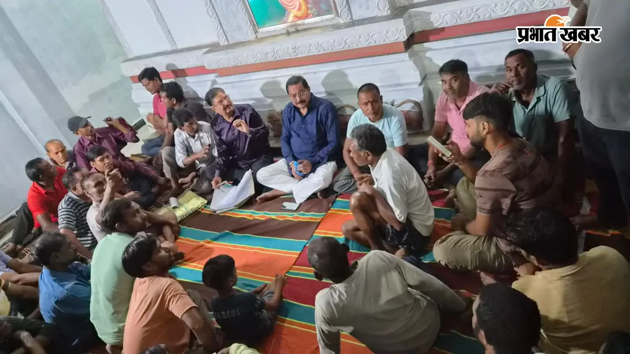 Watch Video : दक्षिण भारतीय स्थापत्य शैली में बना मंदिर श्रद्धालुओं के आकर्षण का केंद्र, धूमधाम से होगी मां काली की पूजा