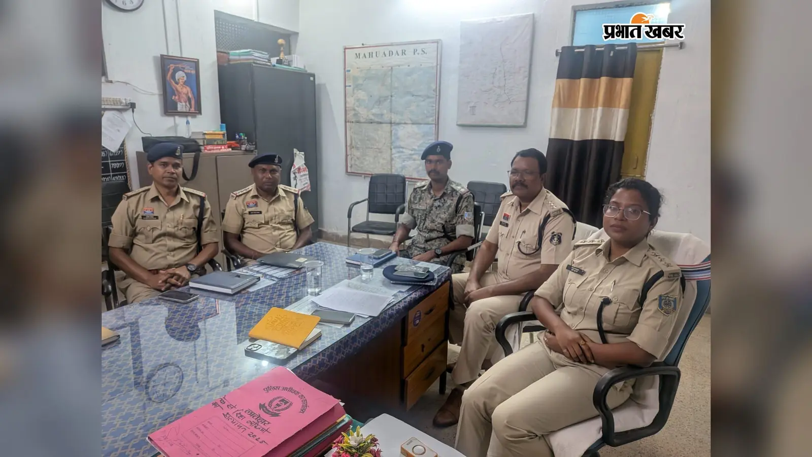 झारखंड-छत्तीसगढ़ सीमा पर पुलिस अलर्ट, अपराध रोकने के लिए बढ़ेगा आपसी समन्वय