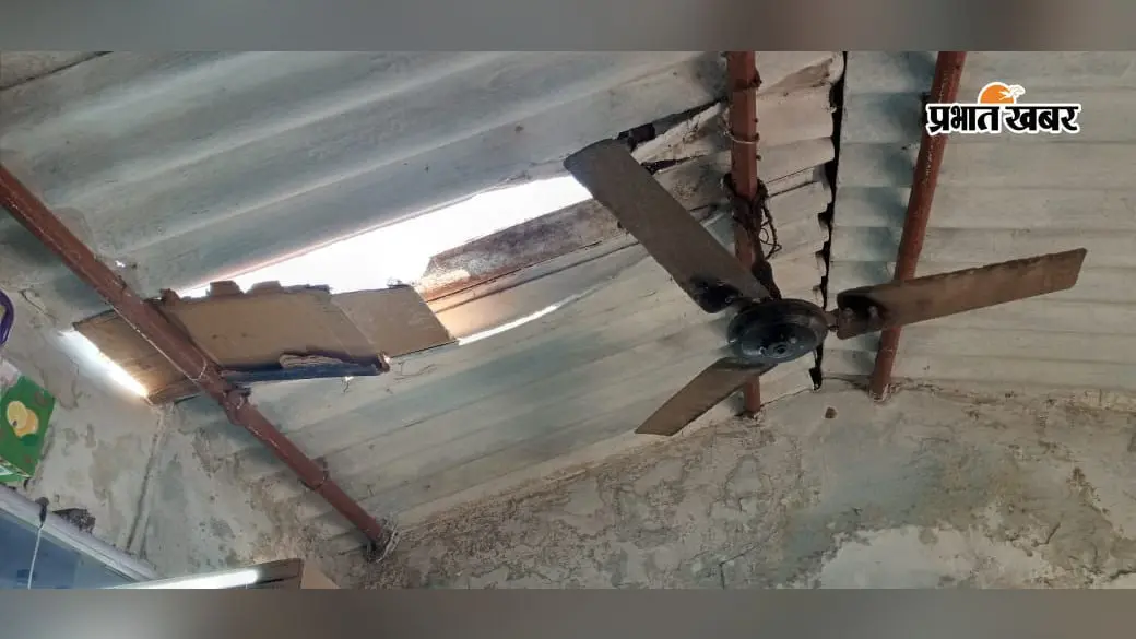 एक ही मिठाई दुकान पर दूसरी बार चोरी,छत तोड़कर नकदी ले उड़े चोर