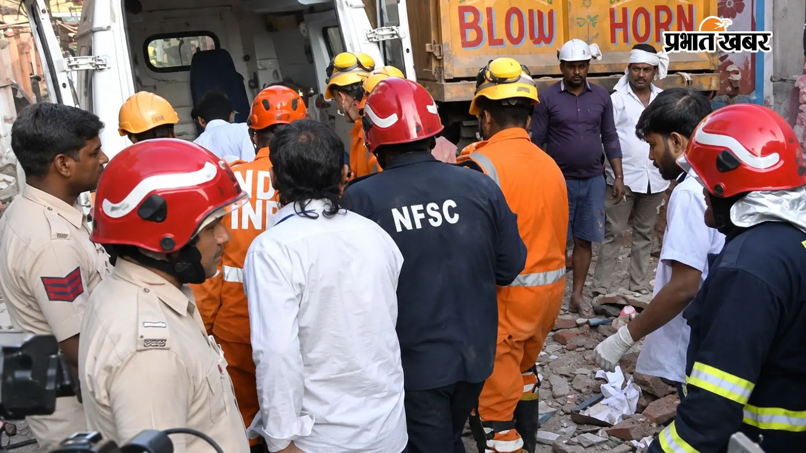 सत्य निकेतन-सीमापुरी के बाद हर्ष विहार में हादसा, निर्माणाधीन मकान गिरने से 2 की मौत