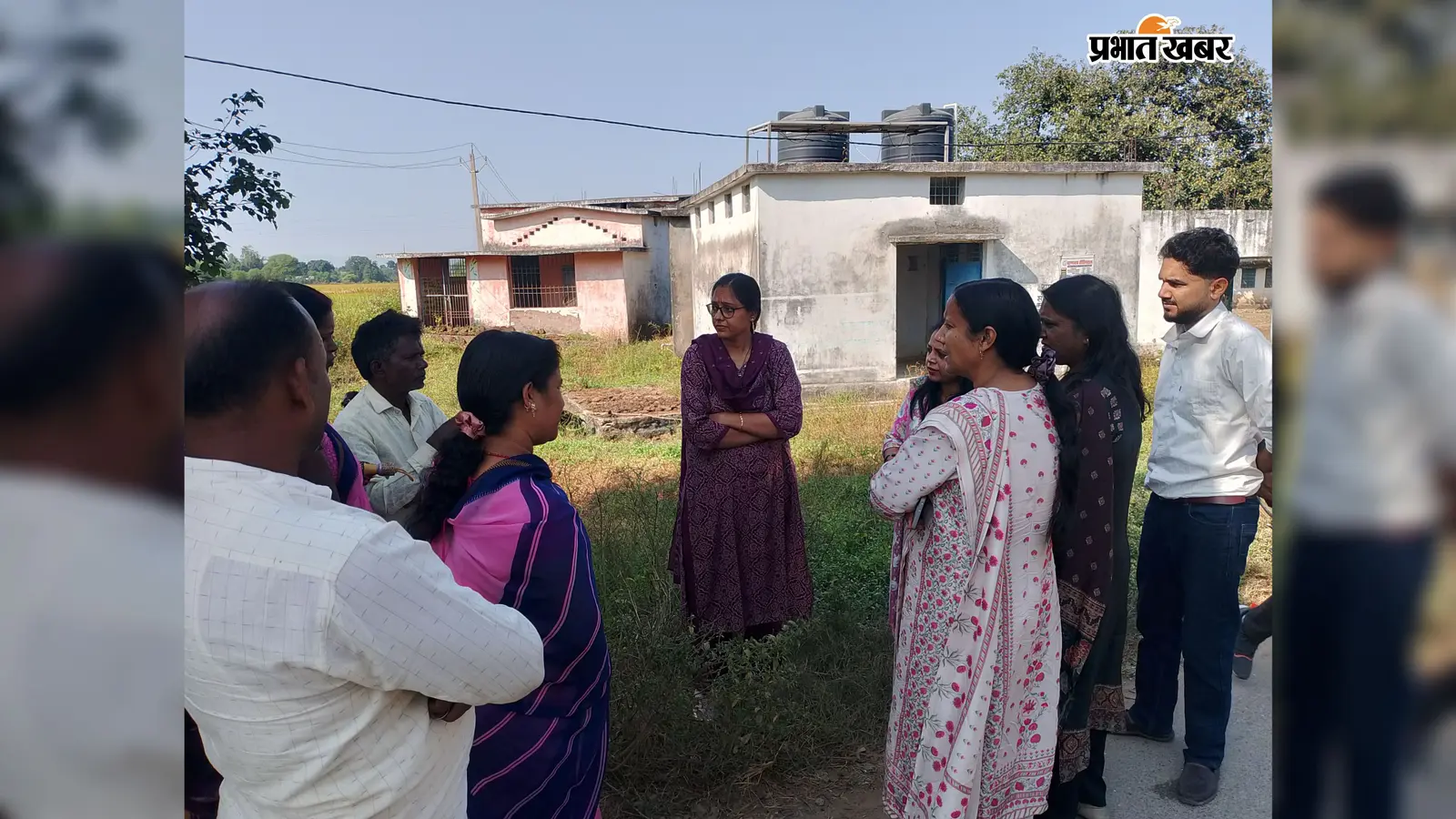 Watch Video: 850 की आबादी में 2 केंद्र, 1120 लोगों वाले टोले में सुविधा नहीं, खरौंधी में उठे सवाल